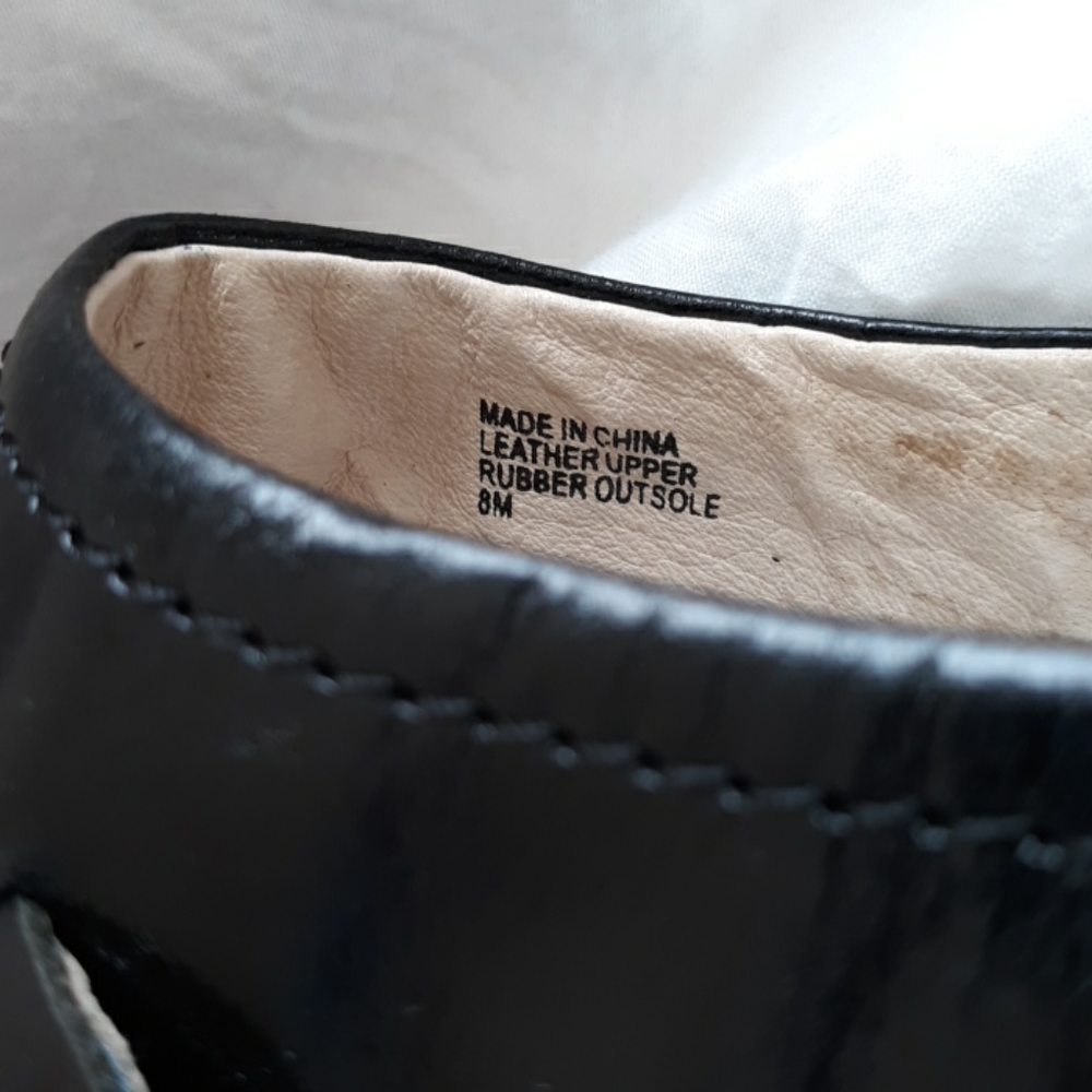Shoes - Picture 5 of 5